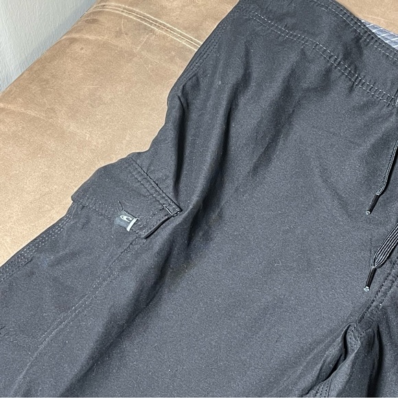 Men’s O’Neill Board Shorts Size 33 - Picture 3 of 7